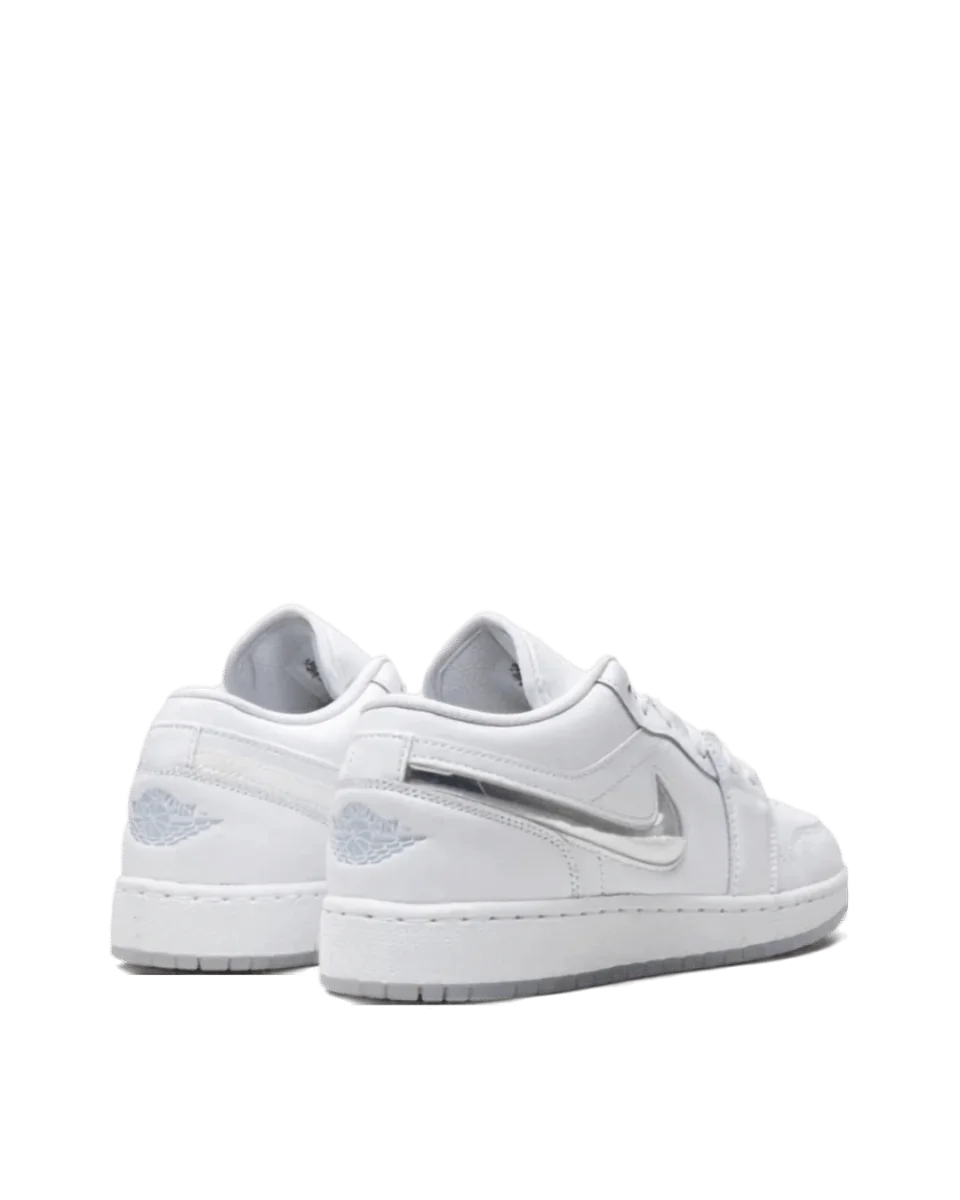 Air Jordan 1 Low SE "Glitter Swoosh" — image 3