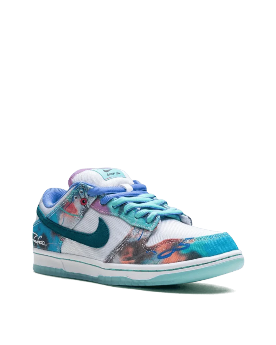 Nike SB Dunk Low Futura Laboratories "Bleached Aqua" — image 2