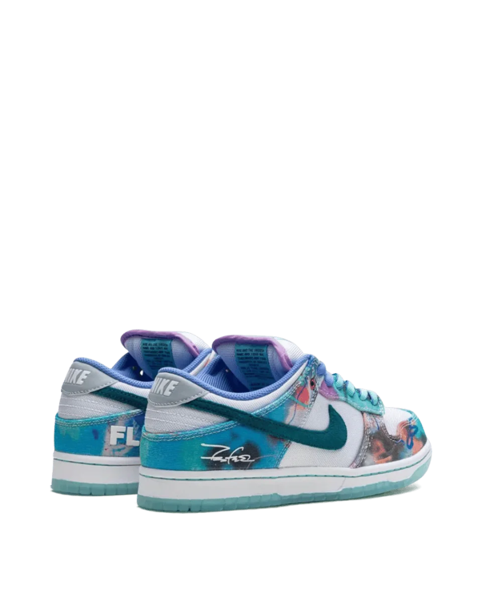 Nike SB Dunk Low Futura Laboratories "Bleached Aqua" — image 3