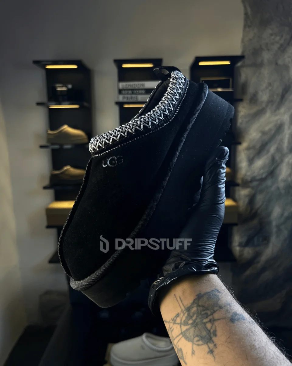  UGG Tazz Platform Slipper "Black Suede" — image 3